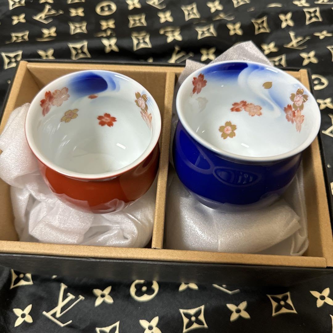 Amazon | 深川製磁 有田焼 花は桜 組湯呑み 宮内庁御用達 | ノー
